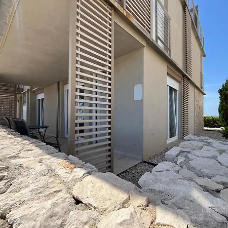 Sea Around * Povljana