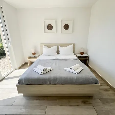 Sea Around * Povljana